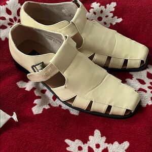 Majestic Beige Leather Sandals